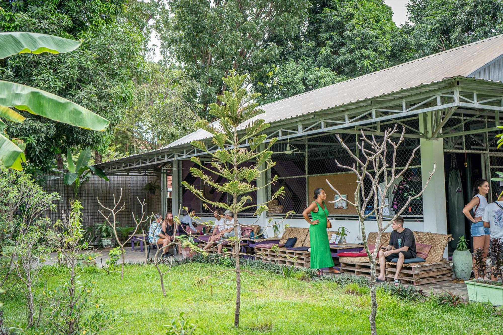 Hotel Ground Zero Martial Arts And Yoga Siem Reap Exterior foto